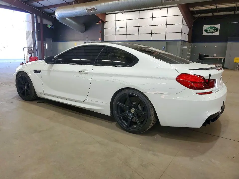 2014 BMW M6   