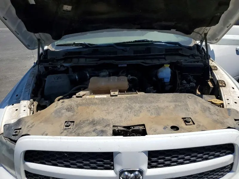 2016 RAM 1500 ST  