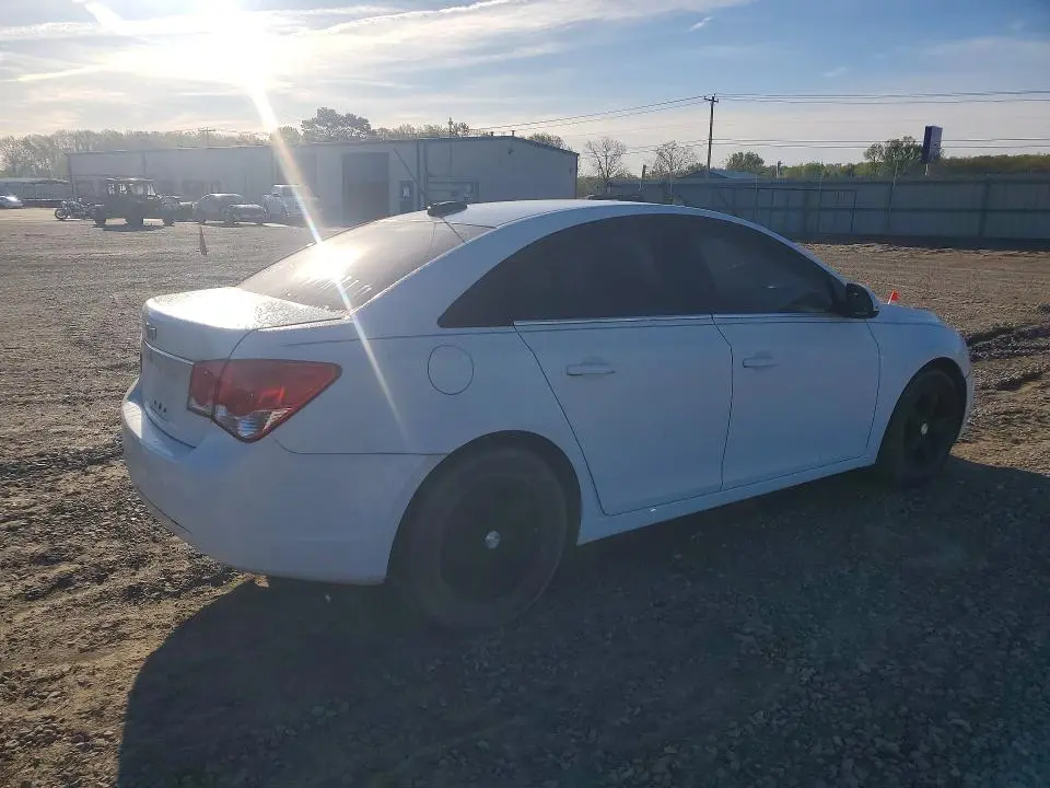 2015 CHEVROLET CRUZE LT  