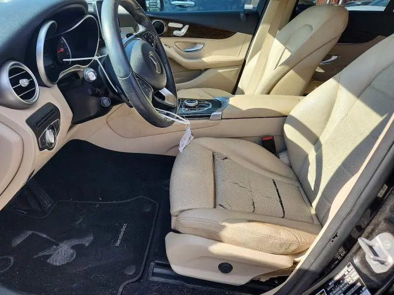 2017 MERCEDES-BENZ GLC 300  