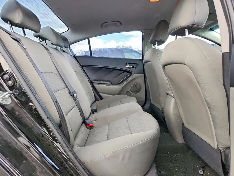 2015 KIA FORTE LX  