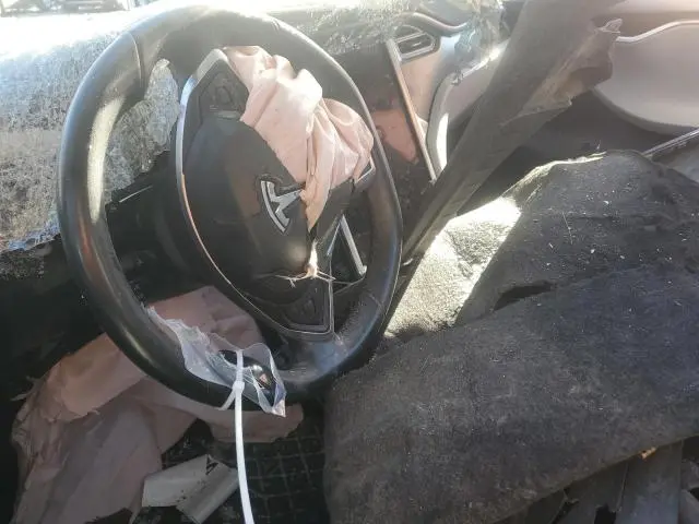 2016 TESLA MODEL S   