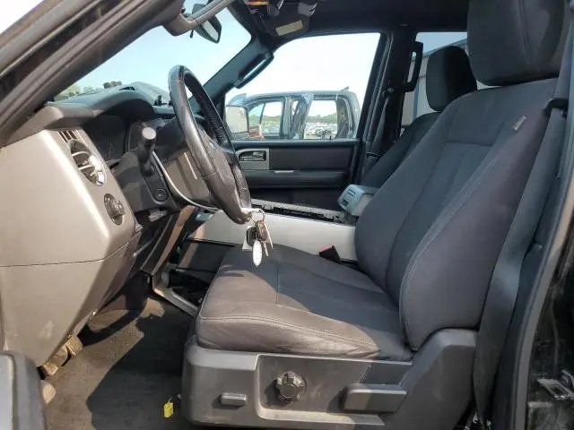 2017 FORD EXPEDITION EL XLT  