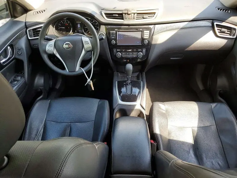 2016 NISSAN ROGUE SL  