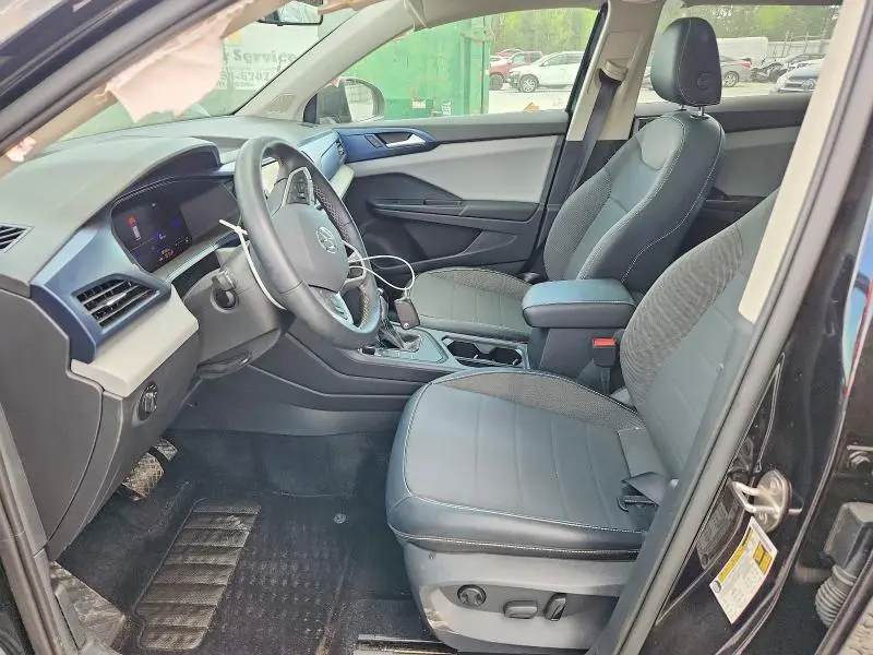 2022 VOLKSWAGEN TAOS SE  