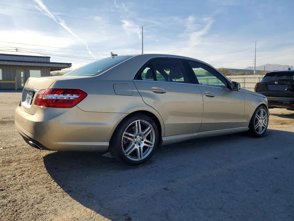 2010 MERCEDES-BENZ E 350  