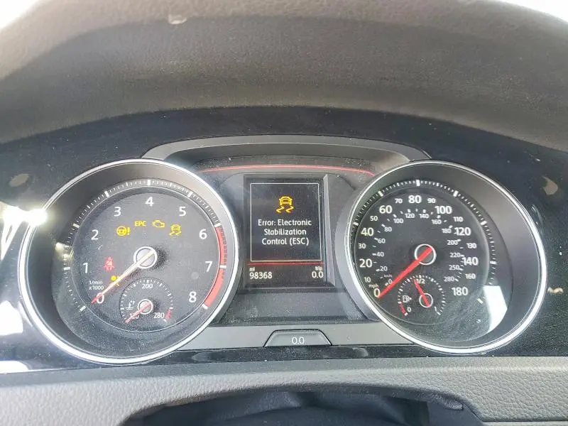 2018 VOLKSWAGEN GTI S  