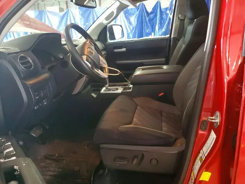 2018 TOYOTA TUNDRA SR5  