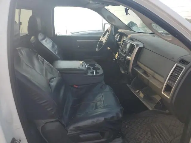 2013 RAM 1500 SLT  