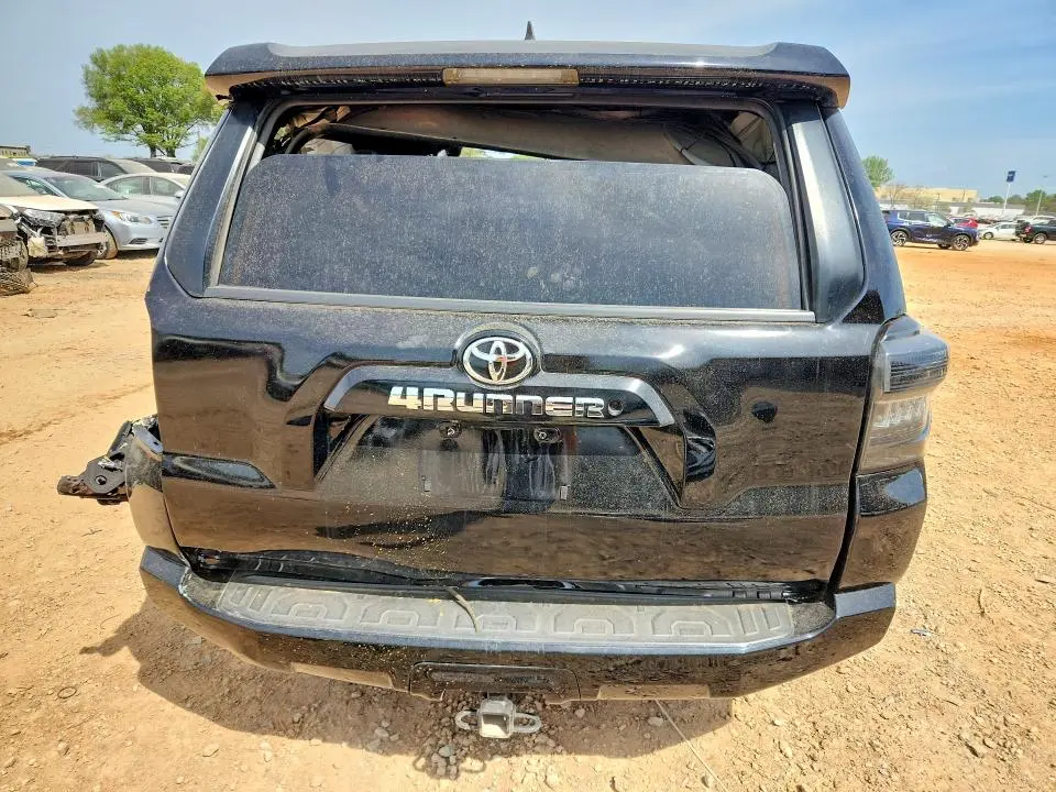 2015 TOYOTA 4RUNNER SR5  