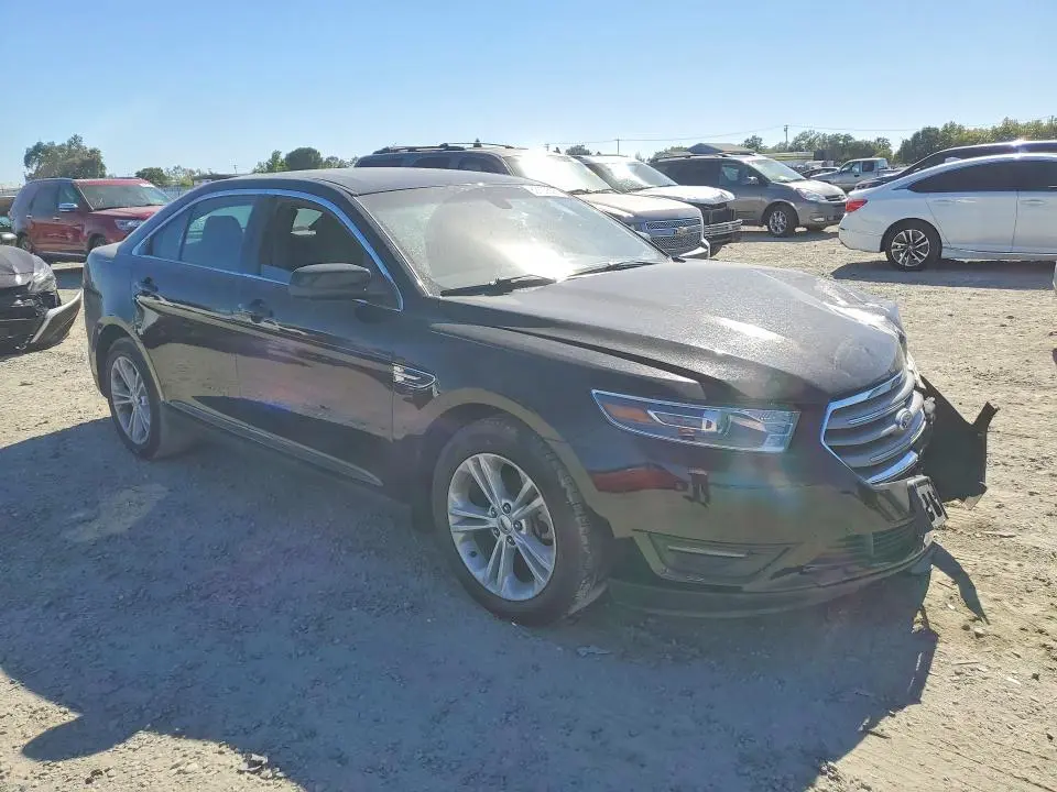 2018 FORD TAURUS SEL  