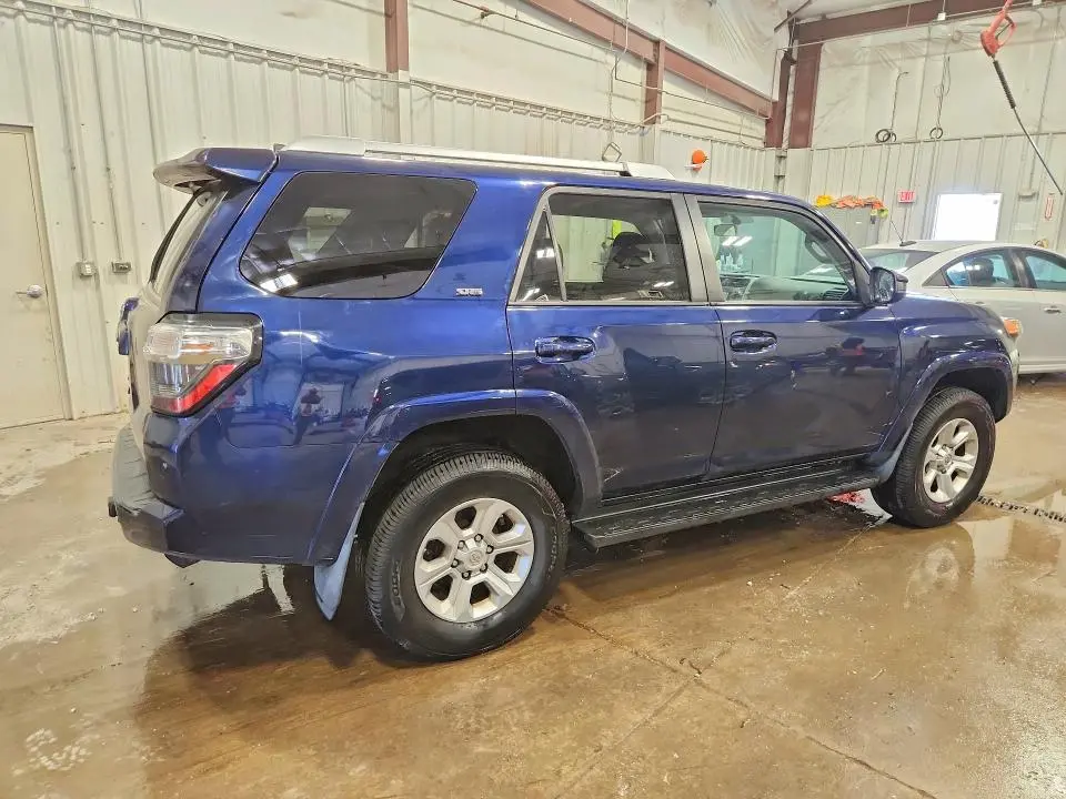 2018 TOYOTA 4RUNNER SR5  