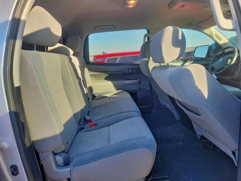 2013 TOYOTA TUNDRA CREWMAX SR5  