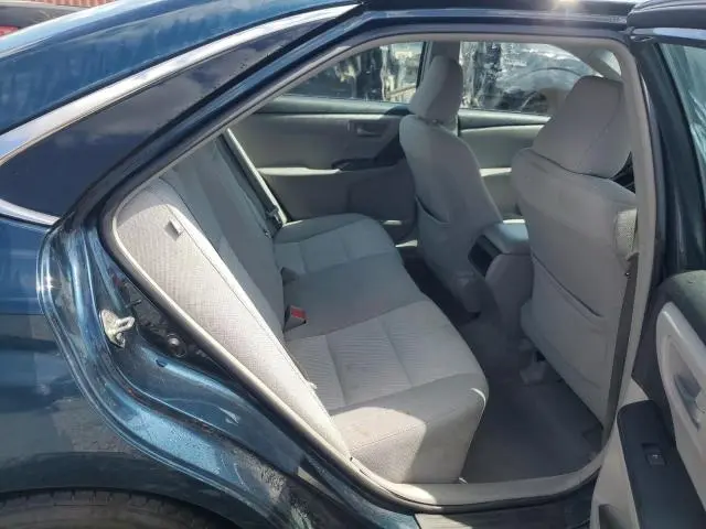 2017 TOYOTA CAMRY LE  