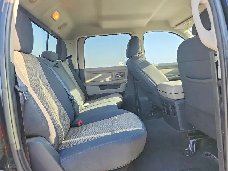 2012 DODGE RAM 1500 SLT  