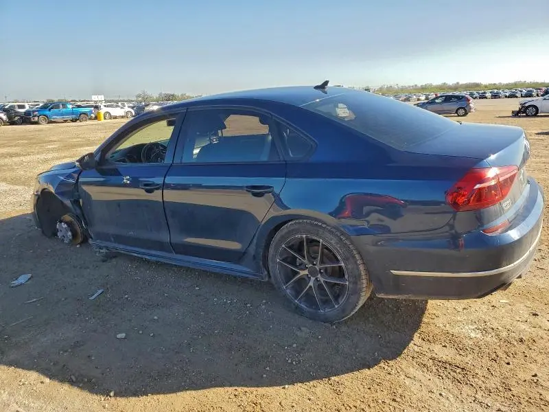 2018 VOLKSWAGEN PASSAT S  