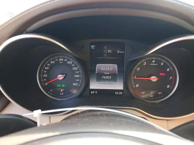 2016 MERCEDES-BENZ C 300  