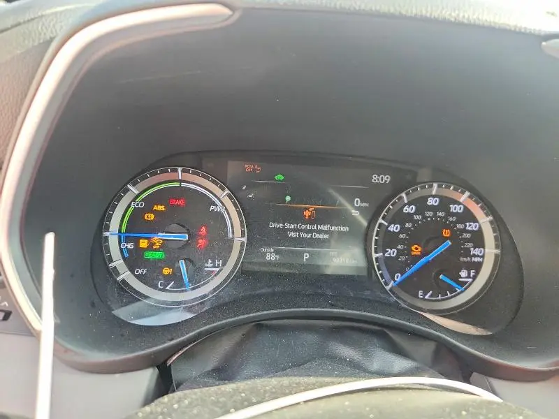 2021 TOYOTA HIGHLANDER HYBRID XLE  