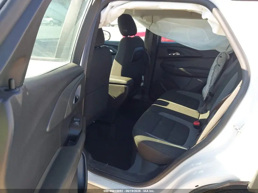 2023 CHEVROLET TRAILBLAZER AWD LS