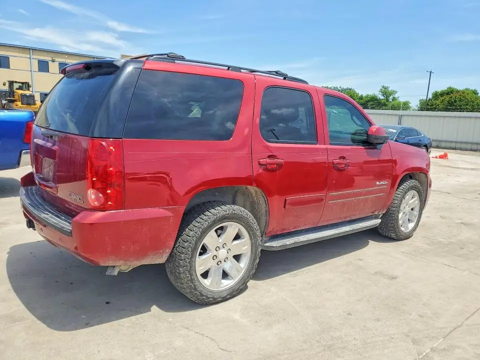 2014 GMC YUKON SLE  