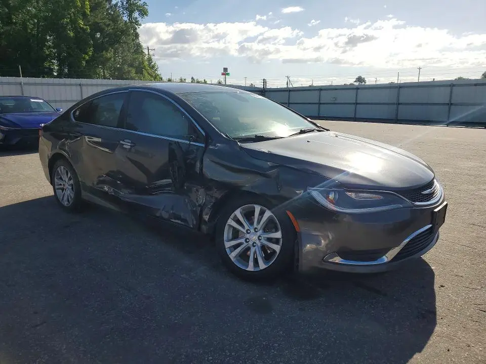 2015 CHRYSLER 200 LIMITED  