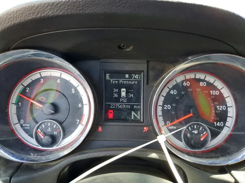 2011 DODGE DURANGO CREW  