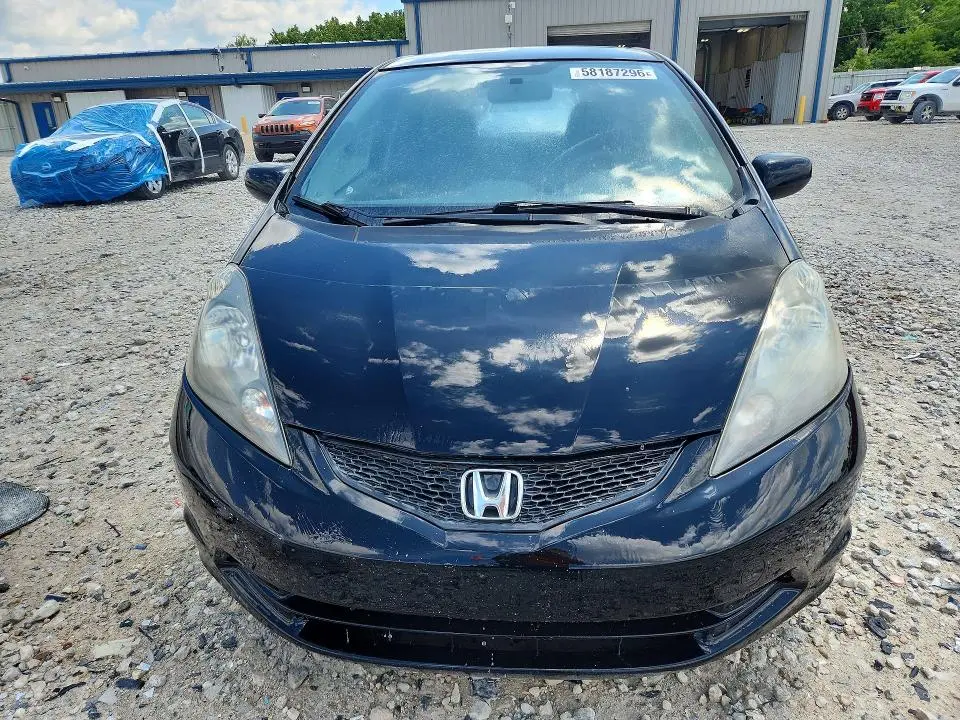 2010 HONDA FIT   