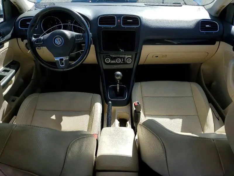 2011 VOLKSWAGEN JETTA TDI  