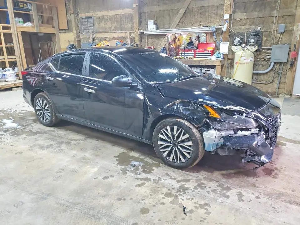 2025 NISSAN ALTIMA   
