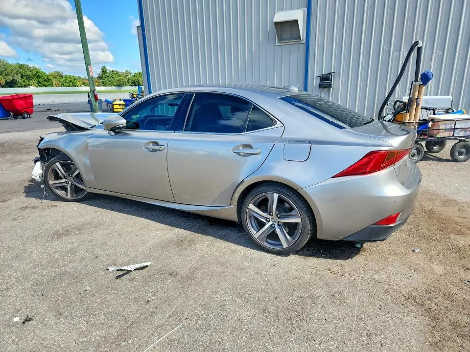 2017 LEXUS IS 200T  