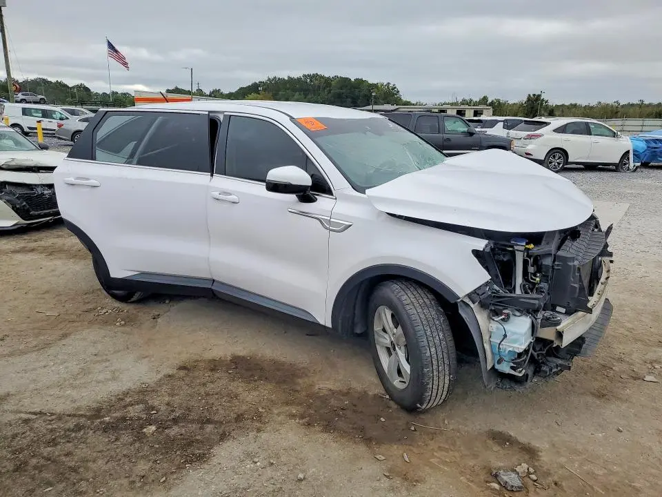 2022 KIA SORENTO LX  