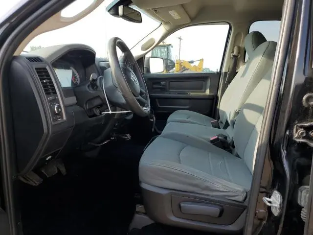 2013 RAM 1500 ST  