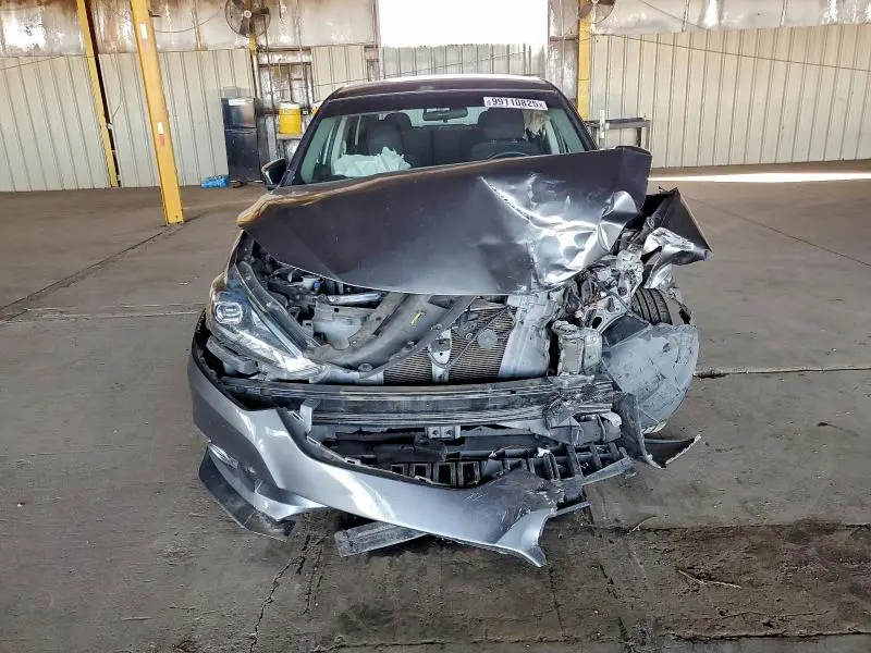 2016 NISSAN SENTRA SR  