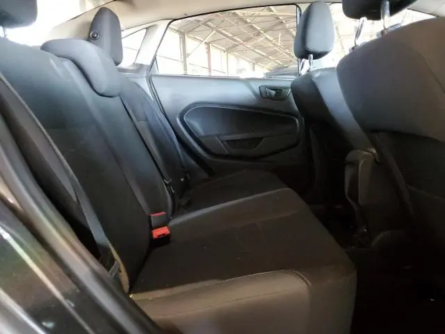 2017 FORD FIESTA SE  