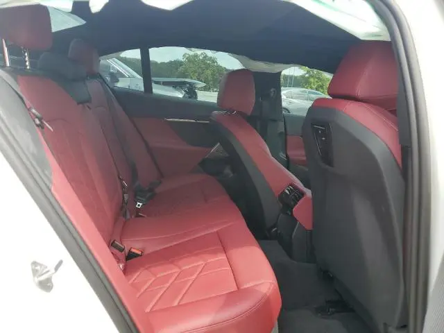 2024 BMW 540 XI  