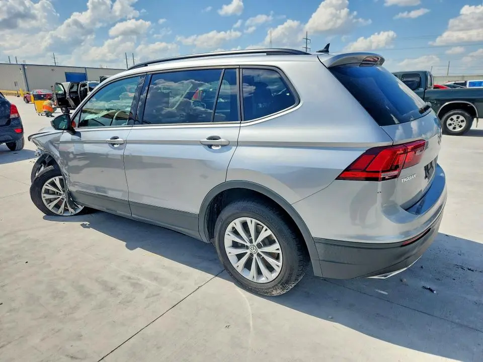 2020 VOLKSWAGEN TIGUAN S  