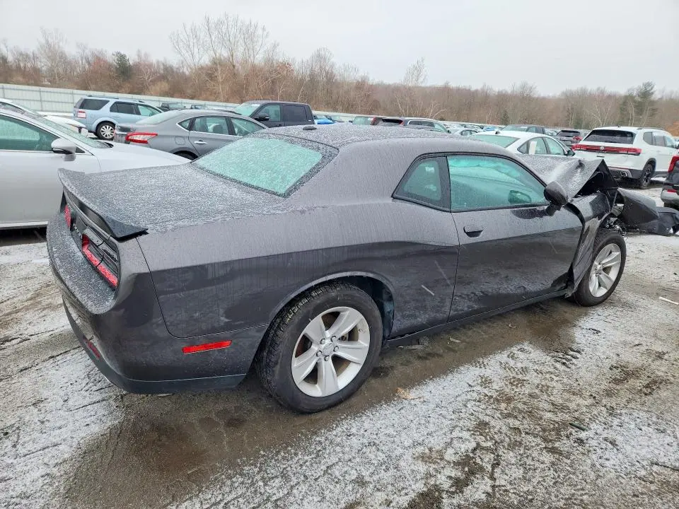 2023 DODGE CHALLENGER SXT  