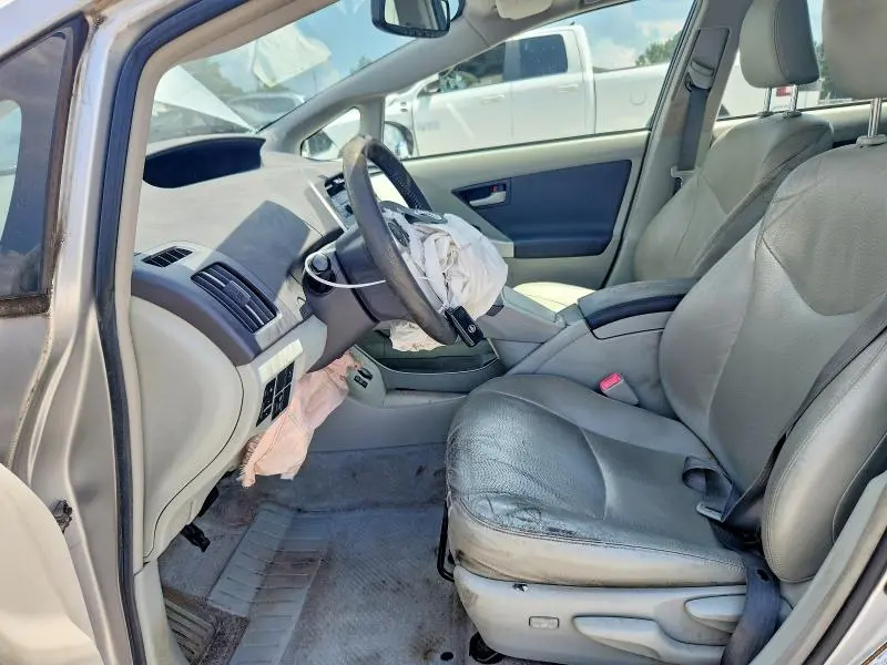 2010 TOYOTA PRIUS IV  
