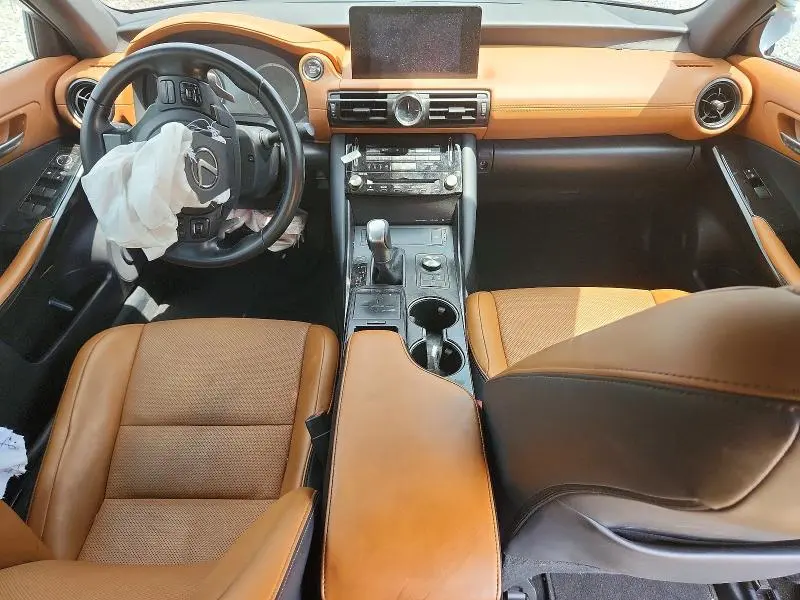2024 LEXUS IS 300 F SPORT DESIGN  