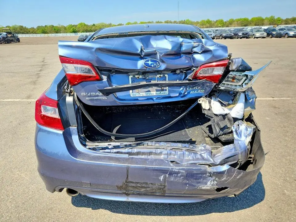 2015 SUBARU LEGACY   