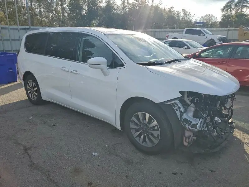 2022 CHRYSLER PACIFICA HYBRID TOURING L  