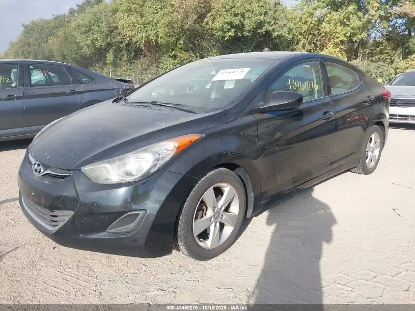 2013 HYUNDAI ELANTRA GLS