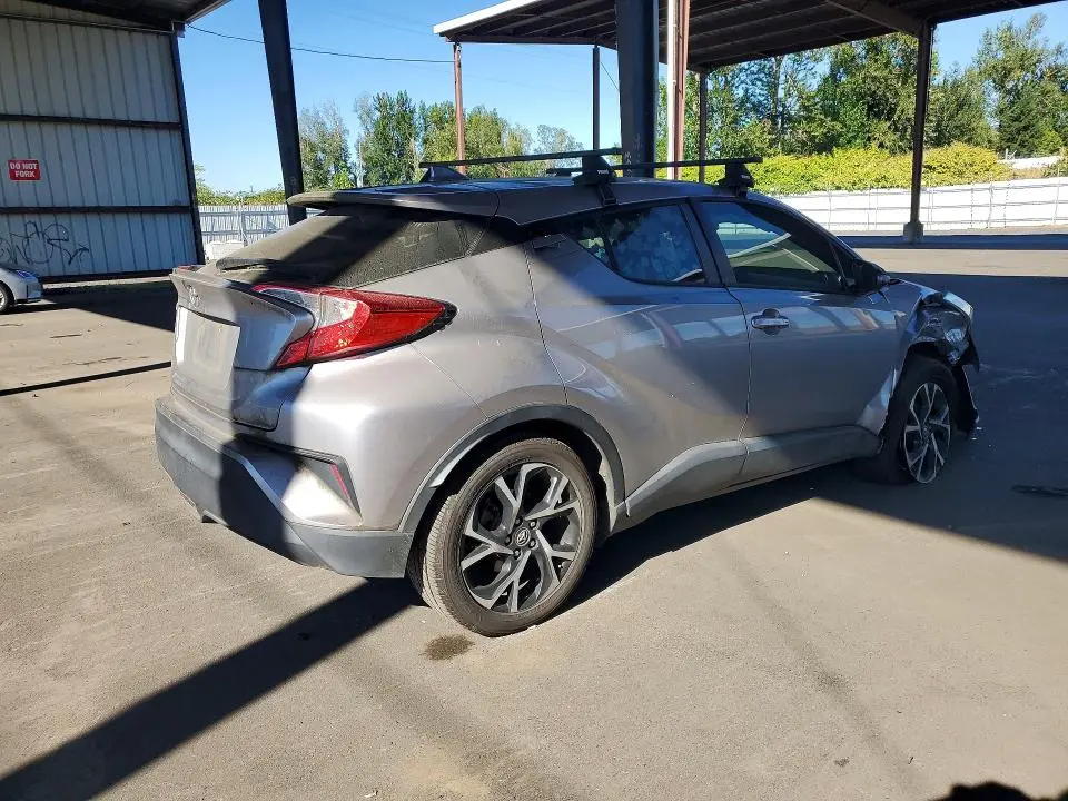 2018 TOYOTA C-HR XLE PREMIUM  