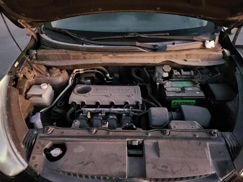 2010 HYUNDAI TUCSON GLS  