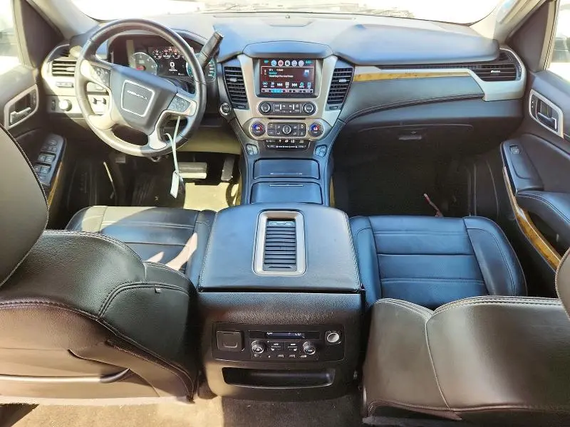 2017 GMC YUKON XL DENALI  