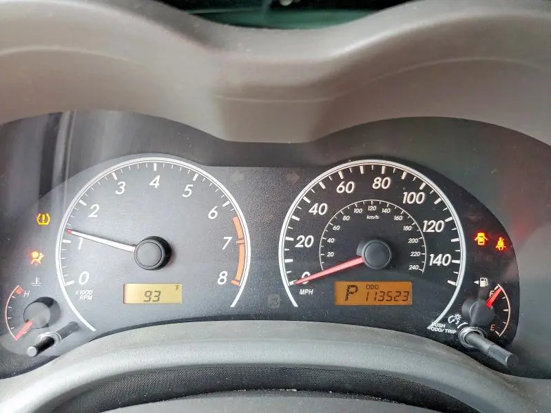 2010 TOYOTA COROLLA LE  