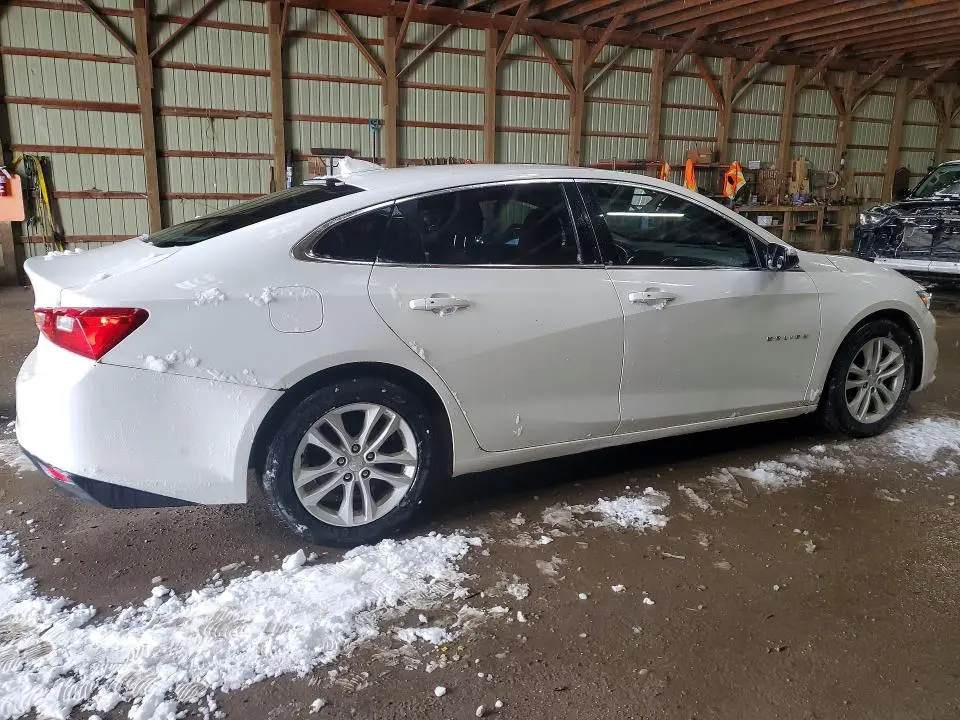 2017 CHEVROLET MALIBU LT  