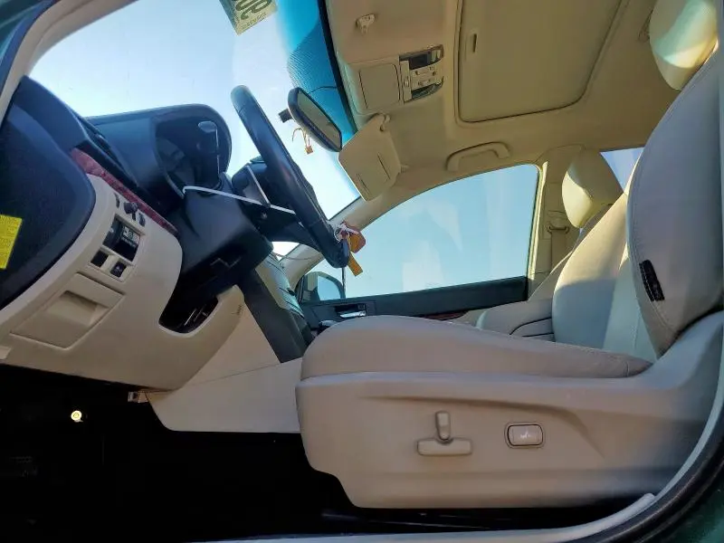 2010 SUBARU OUTBACK 2.5I LIMITED  