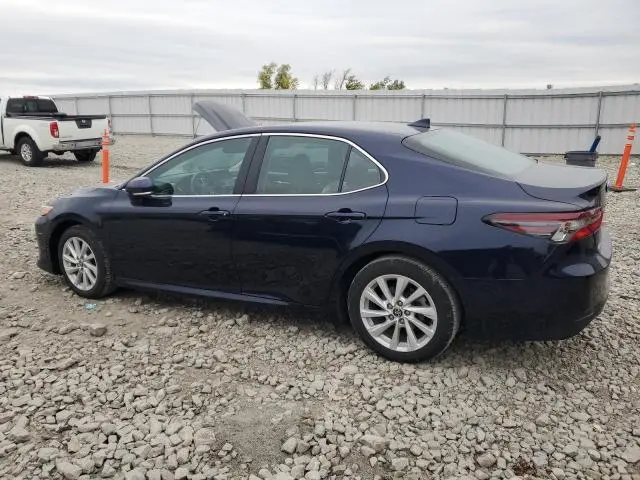2022 TOYOTA CAMRY LE  