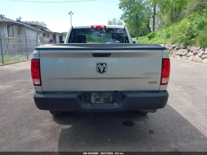 2017 RAM 1500 TRADESMAN  4X4 6'4 BOX